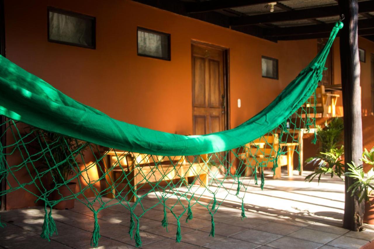 Tsunami Hostel Tamarindo Exterior photo