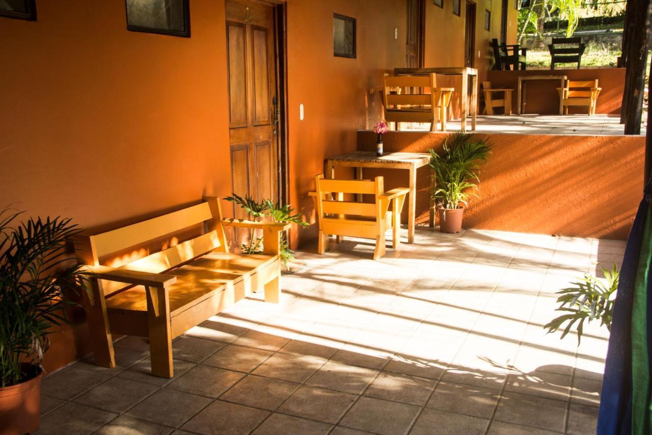Tsunami Hostel Tamarindo Exterior photo