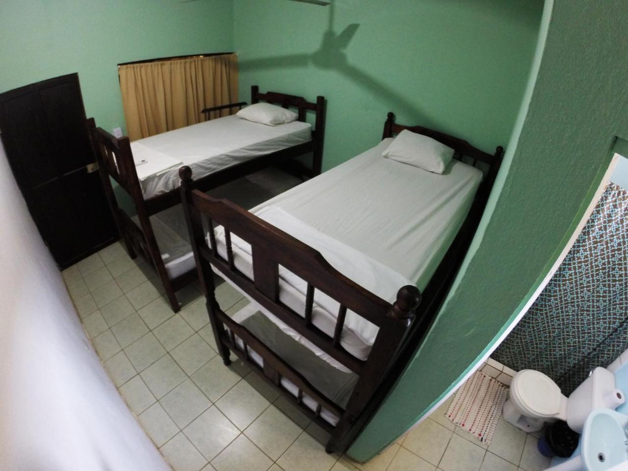 Tsunami Hostel Tamarindo Exterior photo